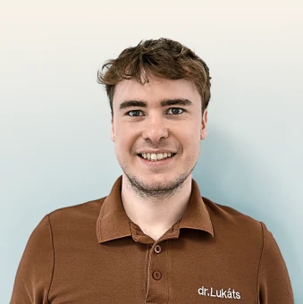 ד״ר Gábor Lukáts